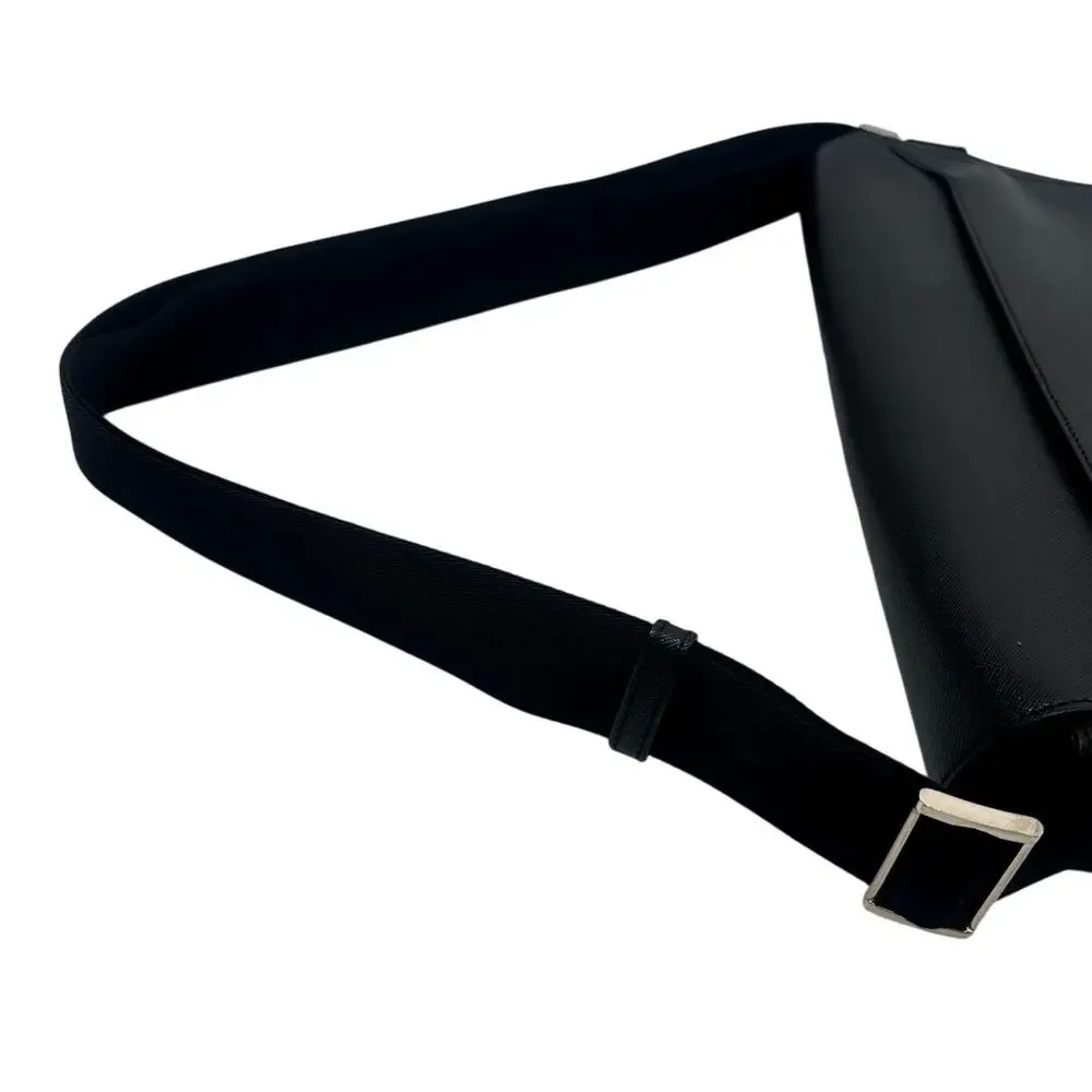 Montblanc Leather Soft Grain Meisterstück Italian Messenger Bag Black
